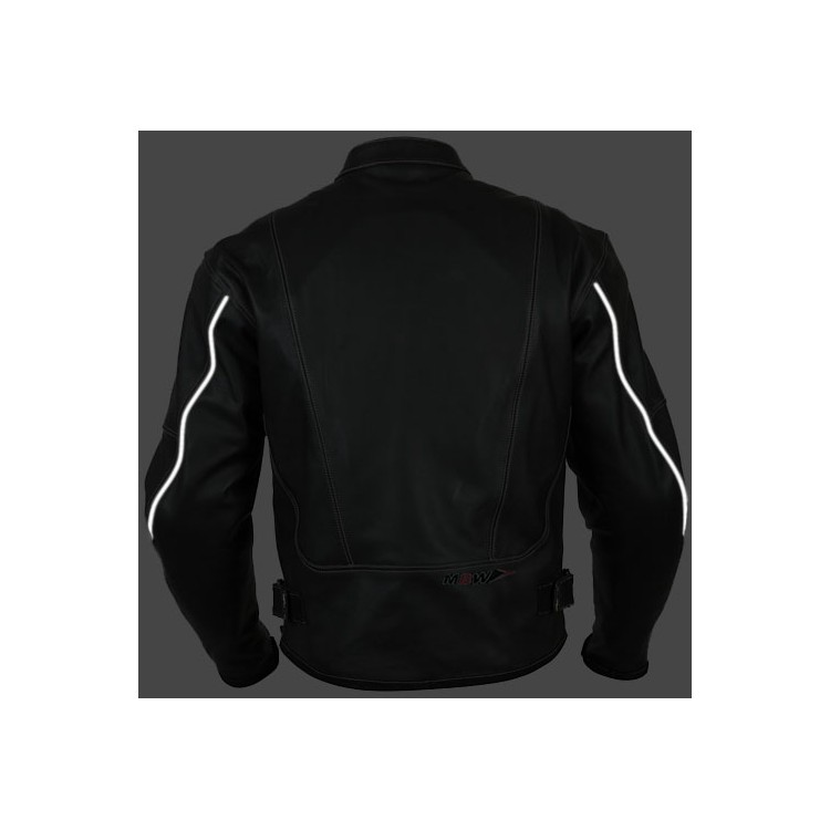 LARROS - reflexní panely po nasvícení