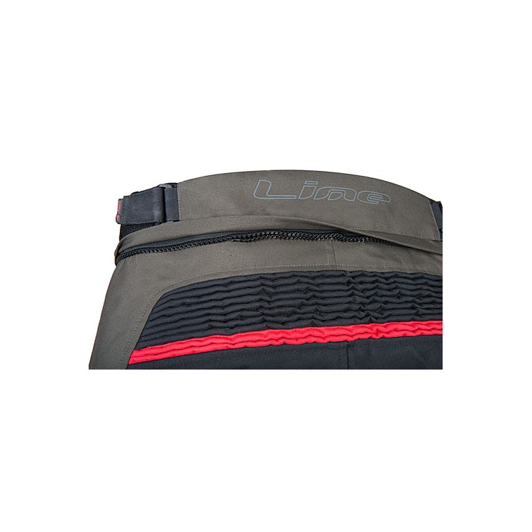 Zadní a obvodový zip